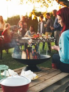 30 Best 50th Birthday Party Suggestions & Ideas to Celebrate 50s