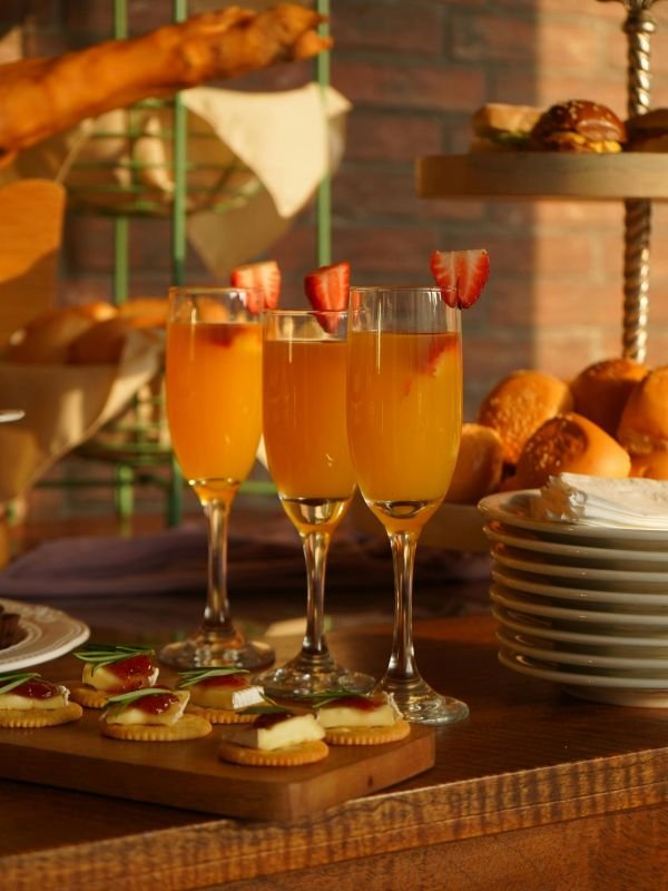 Brunch & Mimosa Bar